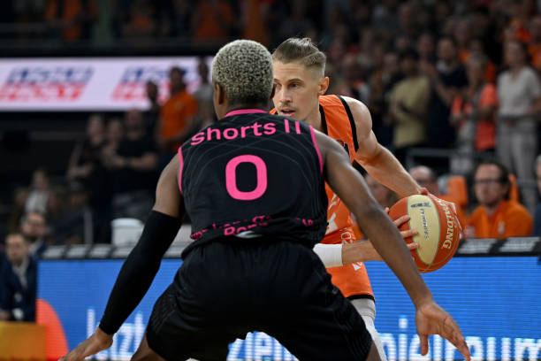 在体育的竞 在体育的竞