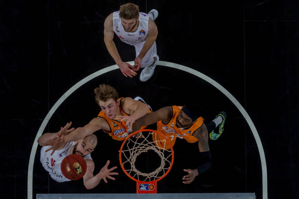 择男选手先 择男选手先